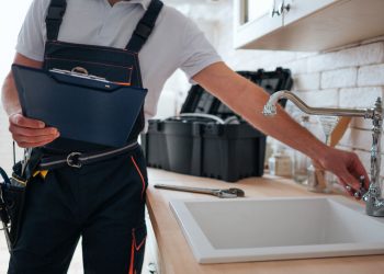 bricoleur-boite-outils bricoleur-boite-outils